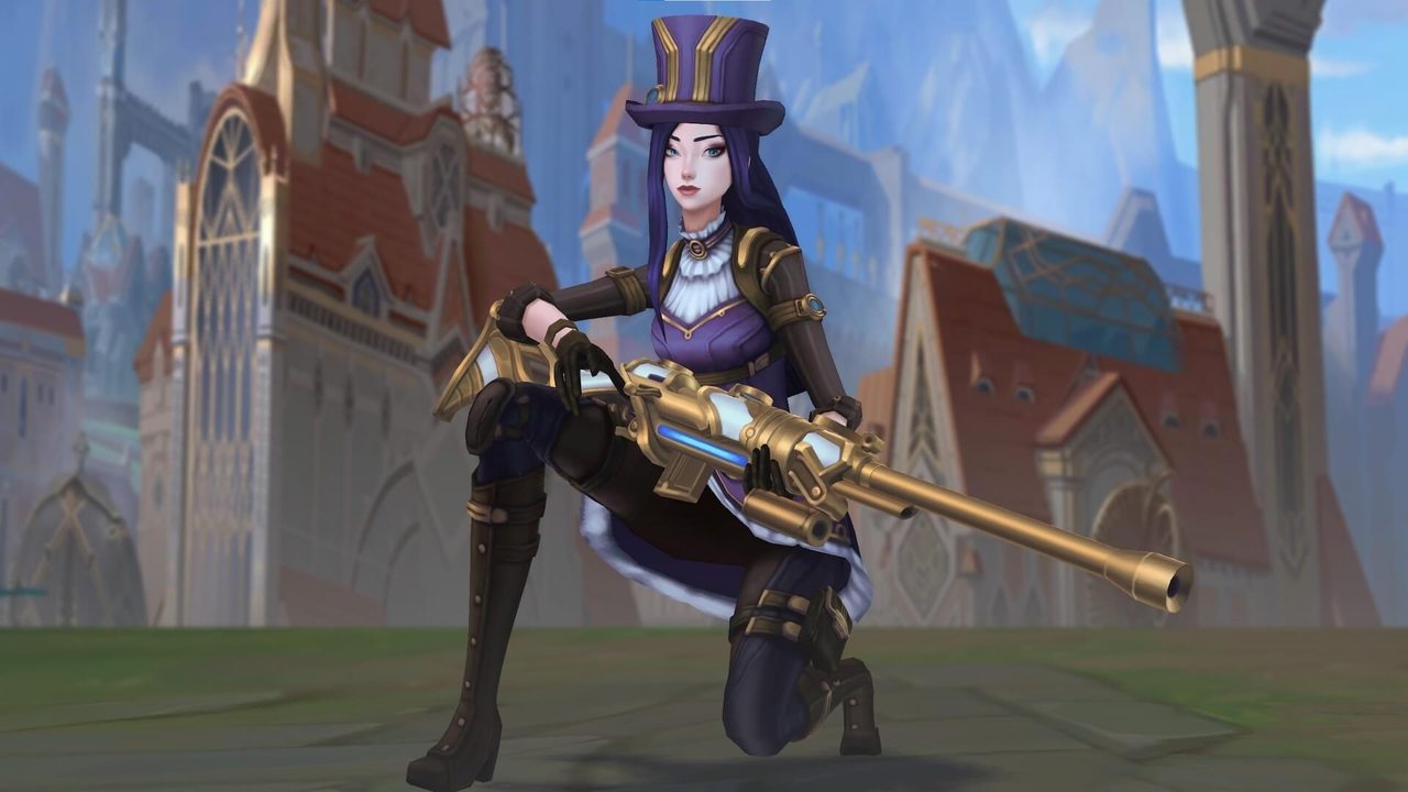 League of Legends screenshot of Caitlyn on the Piltover map